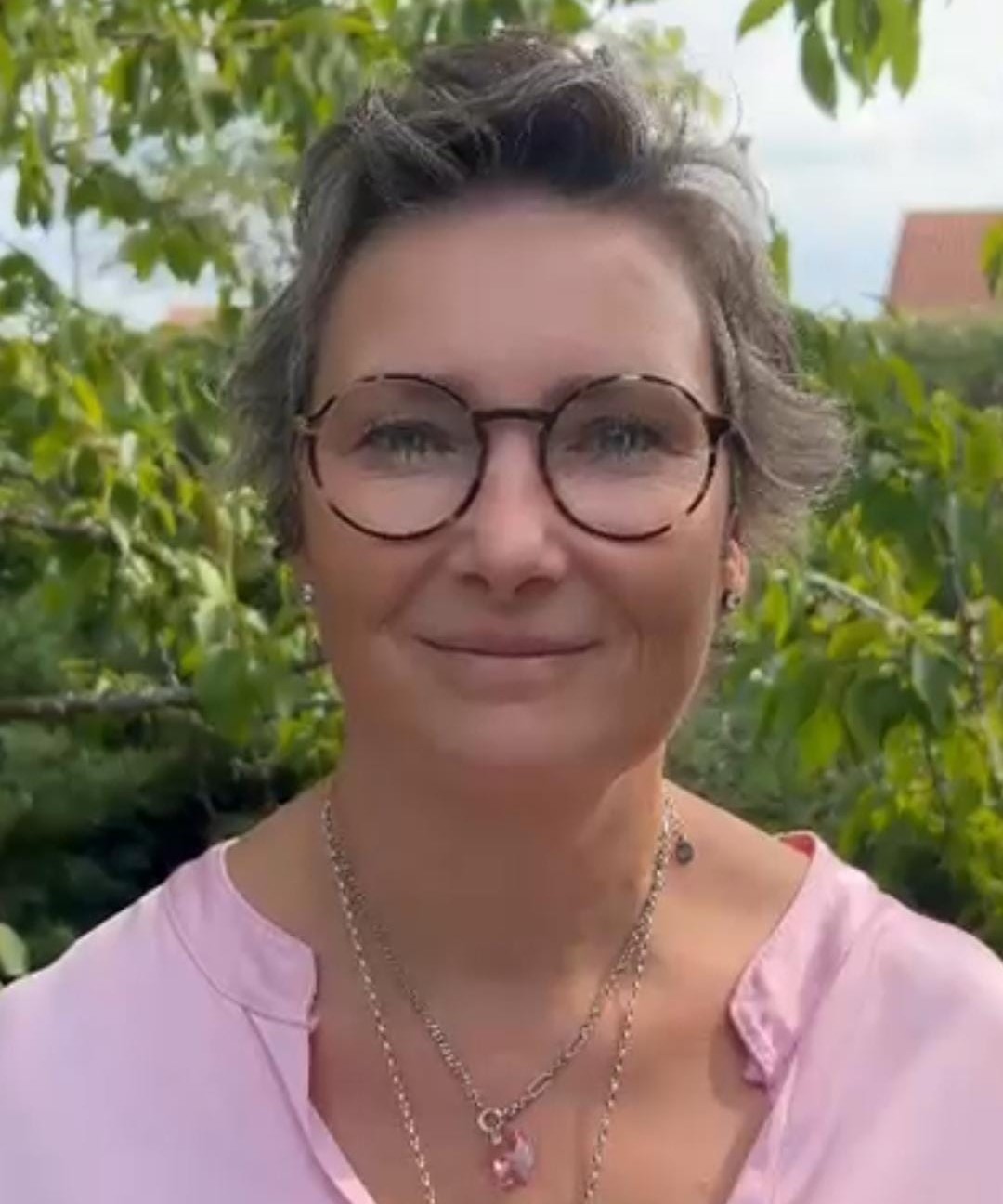 Herzlich Willkommen Erfahre mehr über mich und mein Wirken